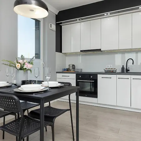Podgorze Lipska Pet-Friendly Apartment With Balcony And Parking By Renters Prestige Krakow Exterior photo