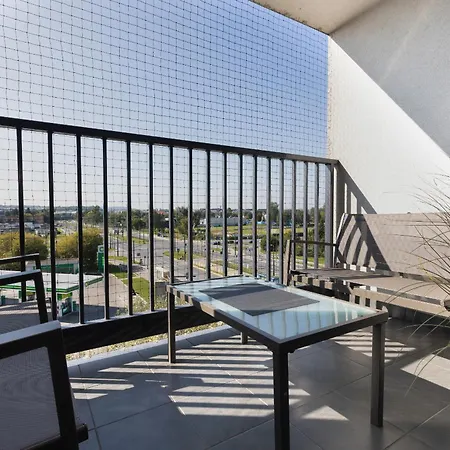 Podgorze Lipska Pet-Friendly Apartment With Balcony And Parking By Renters Prestige Krakow Exterior photo
