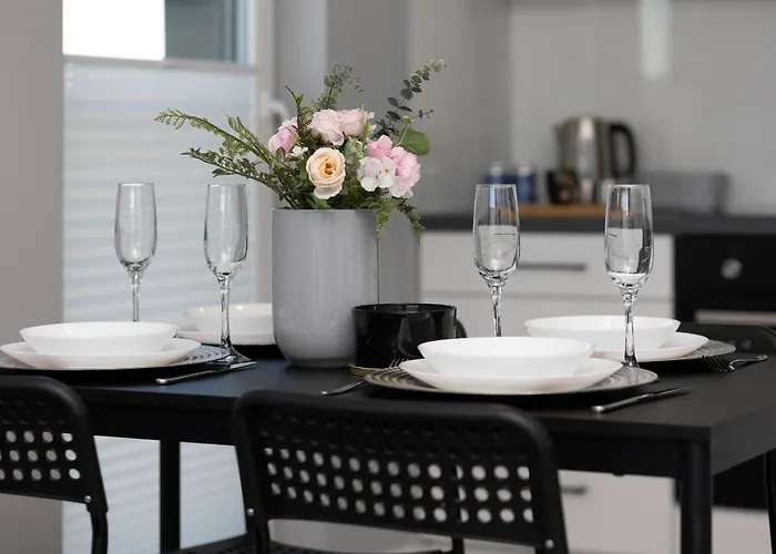 Podgorze Lipska Pet-Friendly Apartment With Balcony And Parking By Renters Prestige
